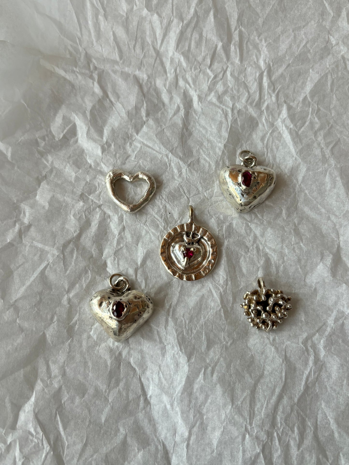 Sagrado Corazón Pendant
