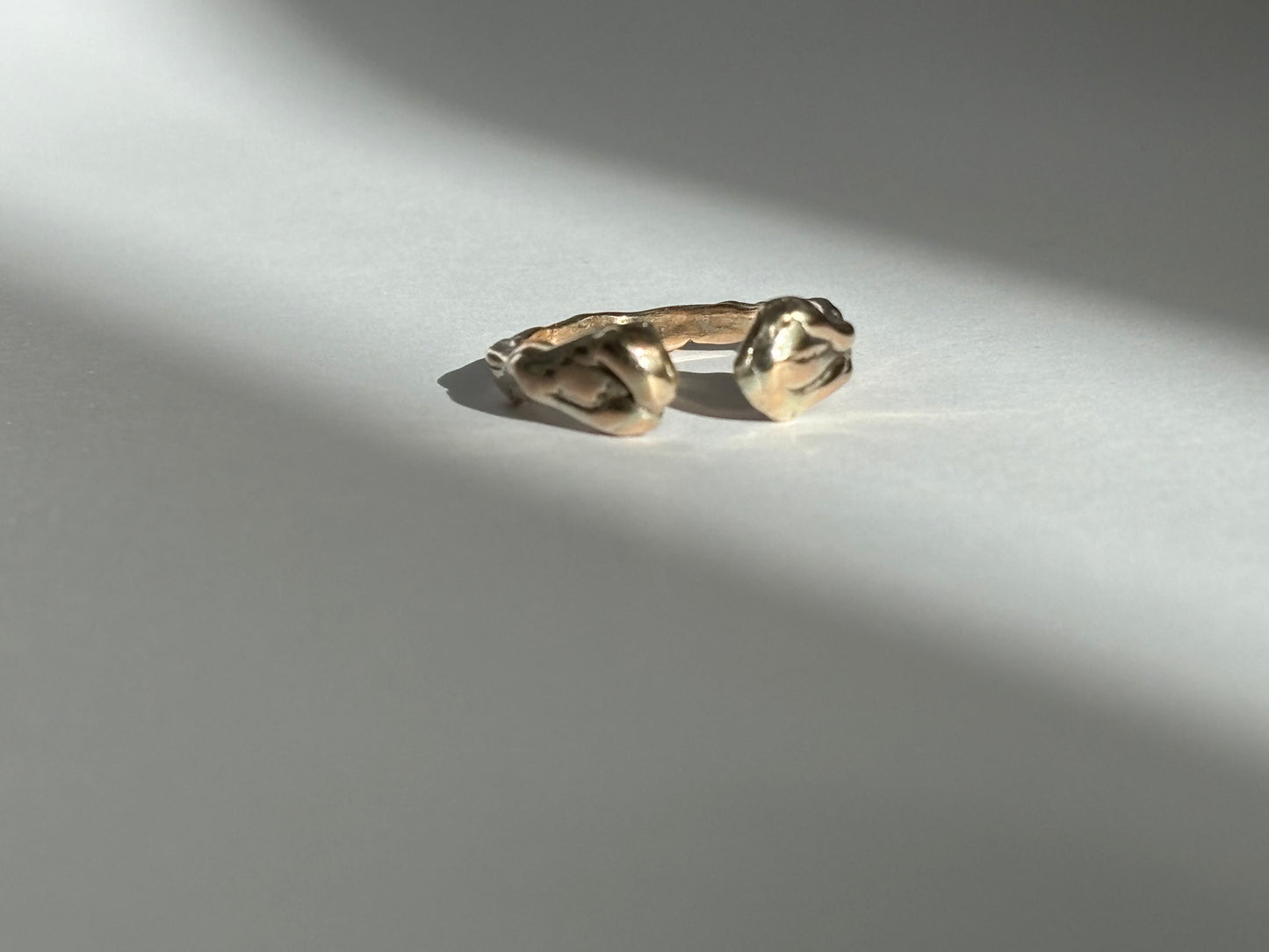 Open Bond Ring