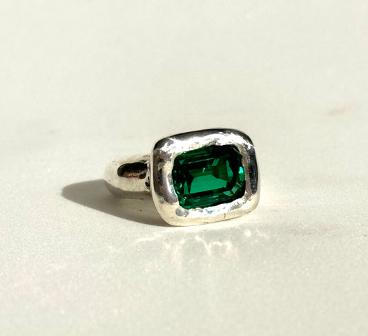 Green Window Ring