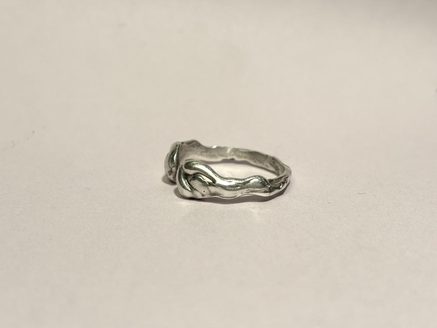 Open Bond Ring