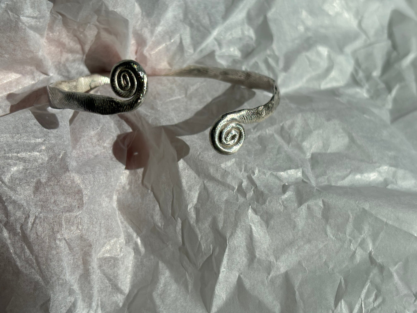 Helicia bracelet