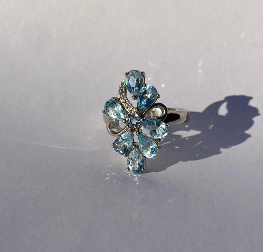 Vintage Aquamarine and Cubic Zirconia Silver ring