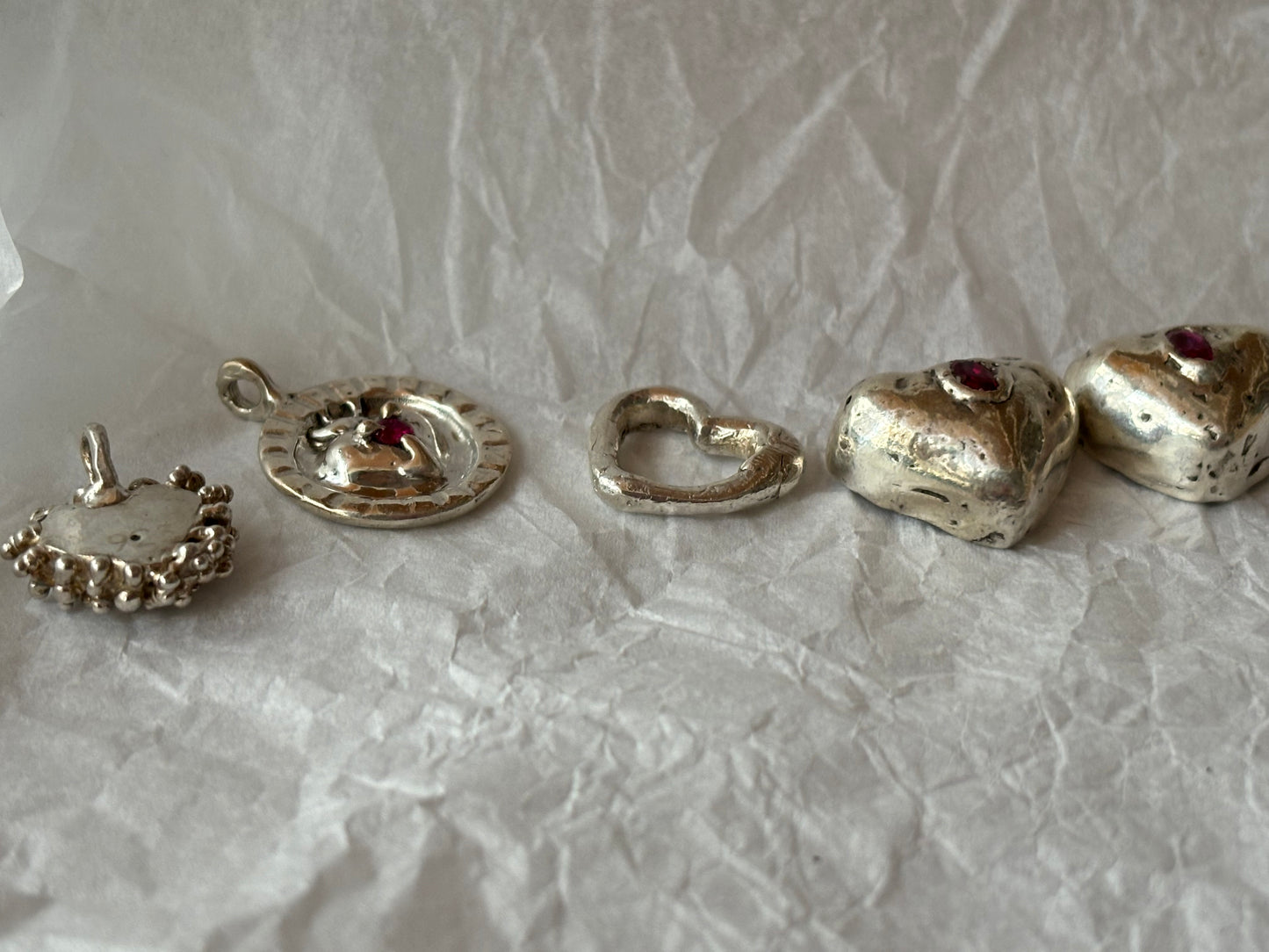 Sagrado Corazón Pendant